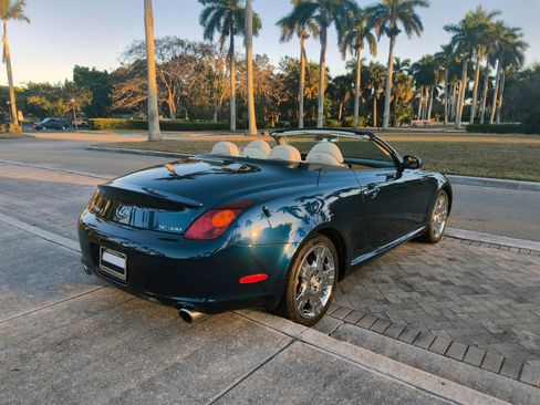 Used 2004 Lexus SC 430 Convertible RWD image 16