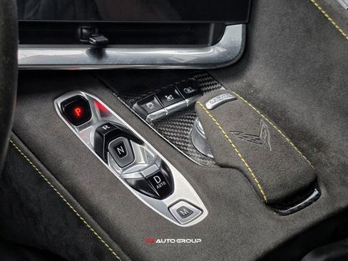 Used 2020 Chevrolet Corvette Stingray Premium Cpe w/ 3LT Preferred Equipment Group image 21