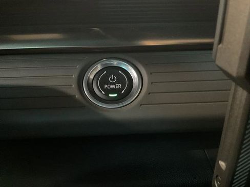 Used 2024 GMC Hummer EV 2X image 23