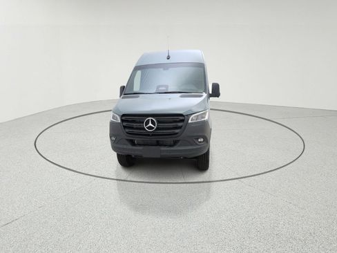 New 2026 Mercedes-Benz Sprinter 2500 image 3