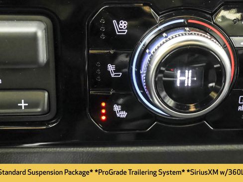 Used 2024 GMC Sierra 1500 SLT w/ SLT Premium Plus Package image 11