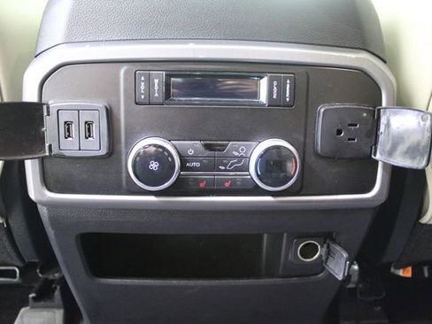 Used 2020 Ford Expedition Platinum AWD/4WD image 25