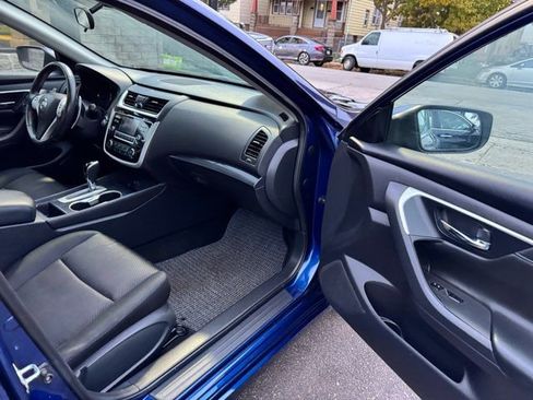 Used 2018 Nissan Altima 2.5 SR image 28