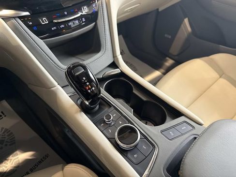 Certified 2024 Cadillac XT6 Premium Luxury w/ LPO, Floor Liner Package AWD/4WD image 46