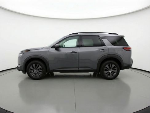 Used 2025 Nissan Pathfinder SV AWD/4WD image 5