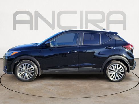Certified 2024 Nissan Kicks SV image 8