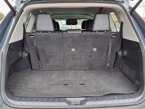 Used 2024 Toyota Grand Highlander XLE image 28