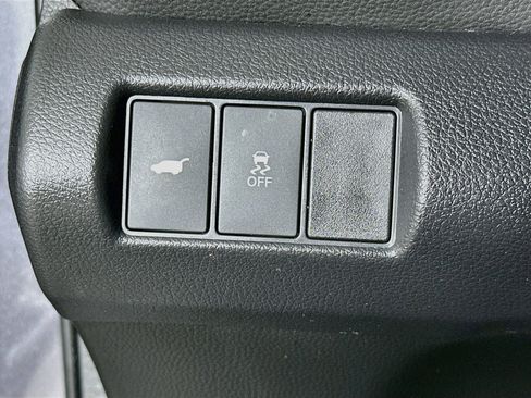 Used 2023 Honda Pilot Touring image 17