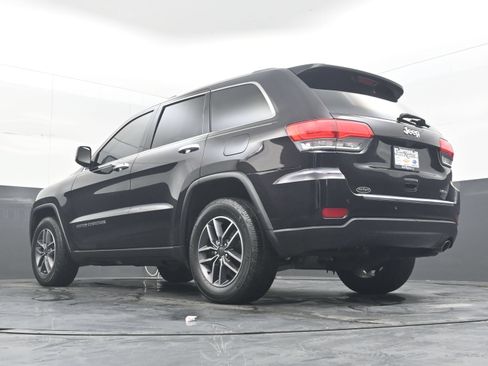 Used 2019 Jeep Grand Cherokee Limited RWD image 27