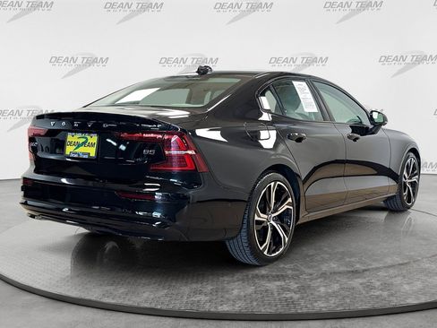 Used 2024 Volvo S60 B5 Plus FWD image 4