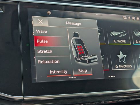 Used 2023 Audi Q7 3.0T Prestige w/ Prestige Package image 19