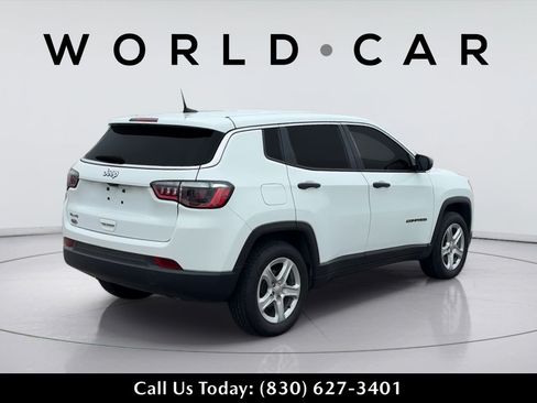Used 2023 Jeep Compass Sport AWD/4WD image 7