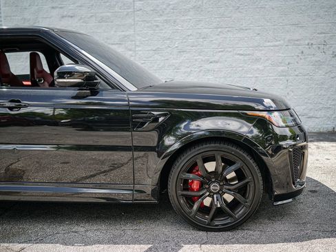 Used 2019 Land Rover Range Rover Sport SVR image 15