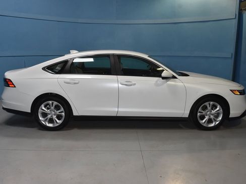 Used 2024 Honda Accord LX image 20