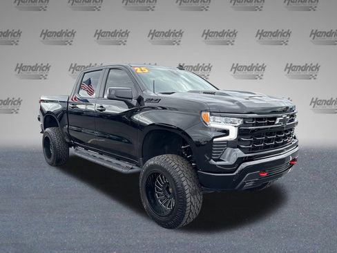 Certified 2025 Chevrolet Silverado 1500 LT Trail Boss w/ Convenience Package II image 2