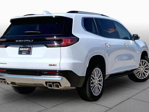Used 2026 GMC Acadia Denali w/ Super Cruise Package FWD image 13