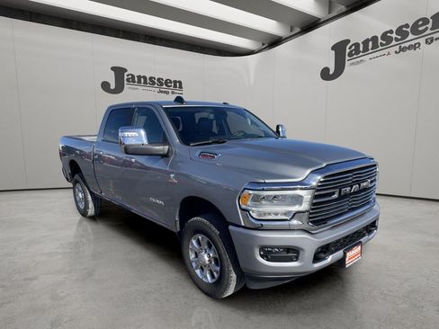 Used 2024 RAM 2500 Laramie AWD/4WD image 4