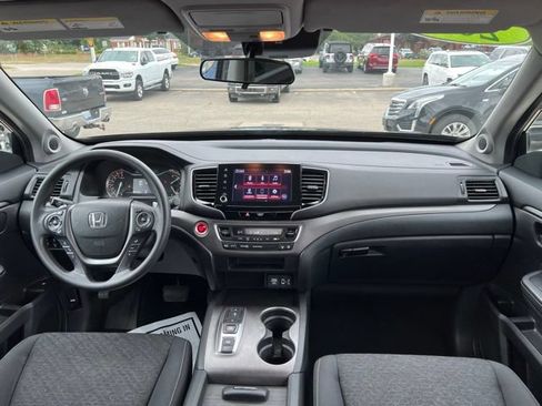 Used 2021 Honda Ridgeline Sport image 13