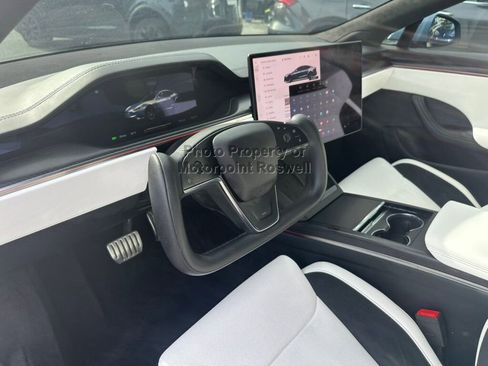 Used 2026 Tesla Model S Plaid AWD/4WD image 17