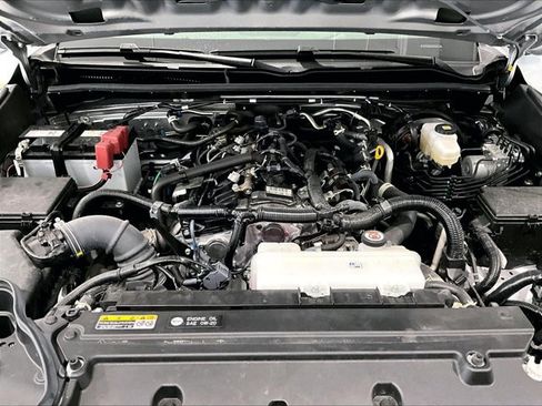 Used 2025 Toyota 4Runner TRD Off-Road AWD/4WD image 11