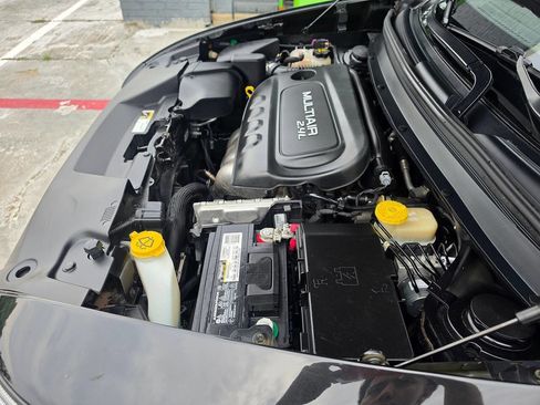 Used 2015 Jeep Cherokee Latitude FWD image 54