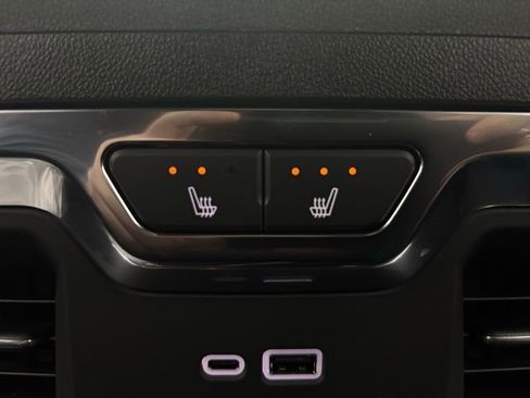 New 2026 GMC Sierra 2500 Denali Ultimate image 8