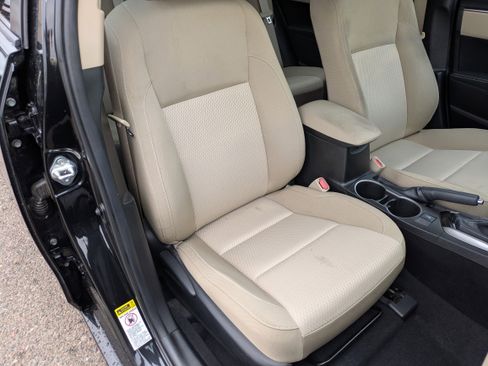 Used 2014 Toyota Corolla S image 10