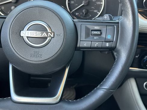 Used 2023 Nissan Rogue SL w/ SL Premium Package AWD/4WD image 17