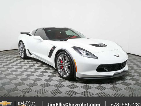 Certified 2015 Chevrolet Corvette Z06 w/ 3LZ Preferred Equipment Group image 1