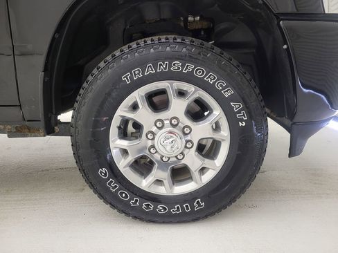 Used 2024 RAM 2500 Laramie w/ Safety Group AWD/4WD image 27