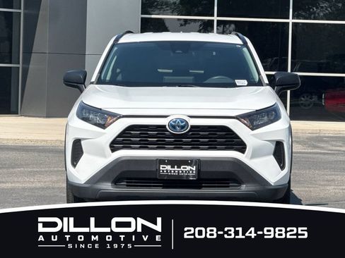 Used 2022 Toyota RAV4 LE AWD/4WD image 12