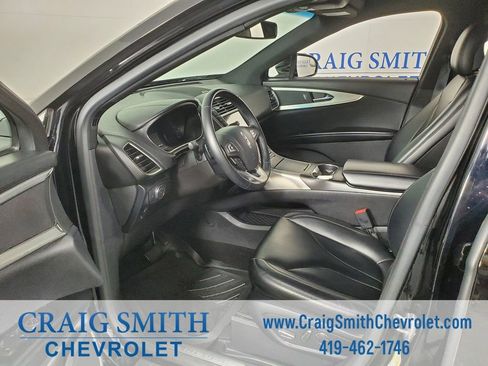 Used 2016 Lincoln MKX Premiere image 36