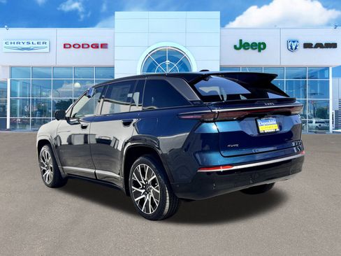 New 2025 Jeep Wagoneer S Limited image 6