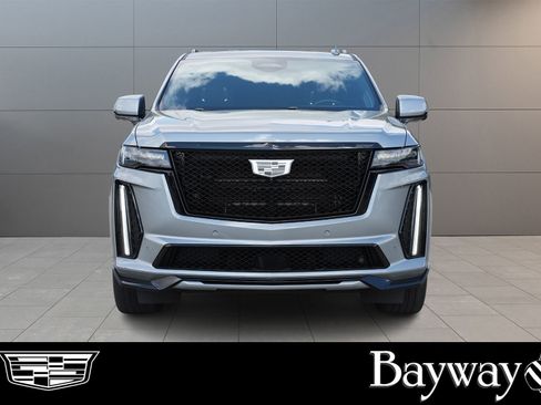 Certified 2024 Cadillac Escalade V w/ LPO, ONYX Package image 2