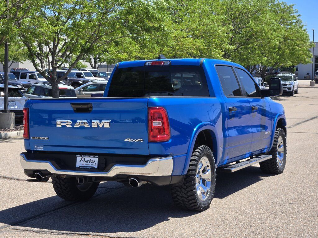 Used 2025 RAM 1500 Big Horn AWD/4WD image 3