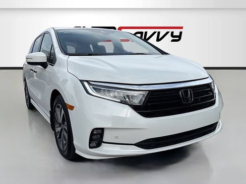 Used 2023 Honda Odyssey Touring image 1