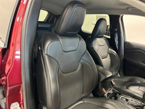Used 2021 Jeep Cherokee Latitude Lux AWD/4WD image 33
