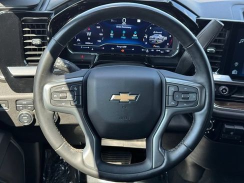 Certified 2023 Chevrolet Silverado 1500 LT AWD/4WD image 24