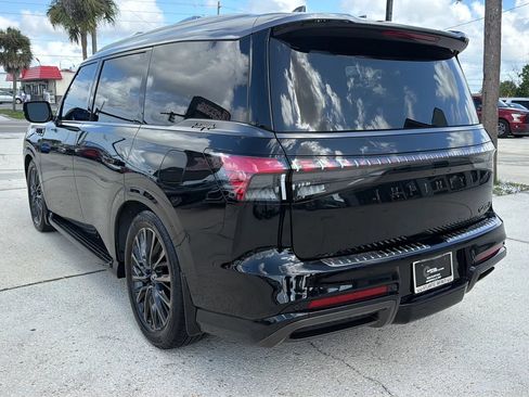 Used 2026 INFINITI QX80 Autograph AWD/4WD image 3