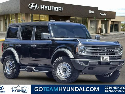 Used 2022 Ford Bronco 4-Door AWD/4WD image 1