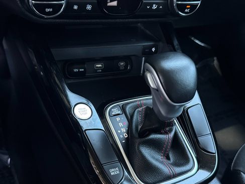 Certified 2023 Kia Soul GT-Line FWD image 21