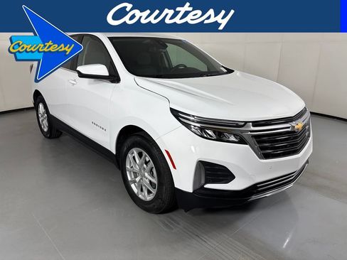 Used 2023 Chevrolet Equinox LT FWD image 1
