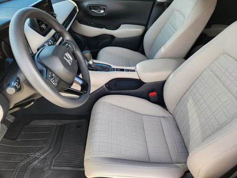 Used 2024 Honda HR-V LX image 13