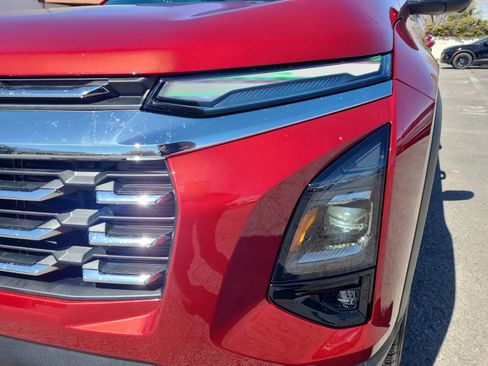 New 2026 Chevrolet Equinox LT w/ Safety and Technology Package image 9