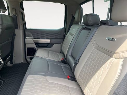 Used 2025 Ford F350 Platinum w/ Platinum Plus Package AWD/4WD image 13