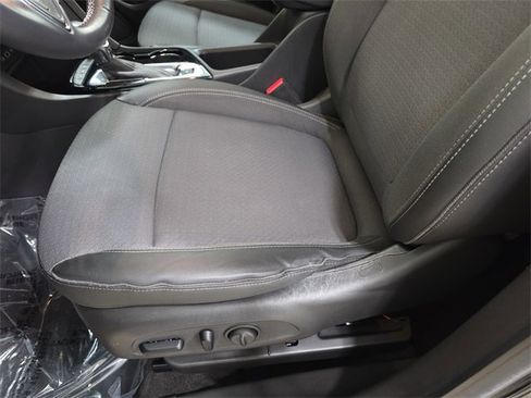 Used 2022 Buick Encore GX Select image 29