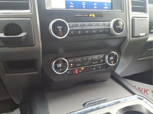 Used 2021 Ford Expedition Max XLT AWD/4WD image 19