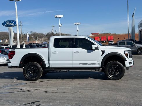 Used 2025 Ford F150 Lariat w/ Equipment Group 501A Mid image 2