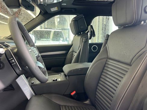 New 2026 Land Rover Discovery Limited Edition AWD/4WD image 5
