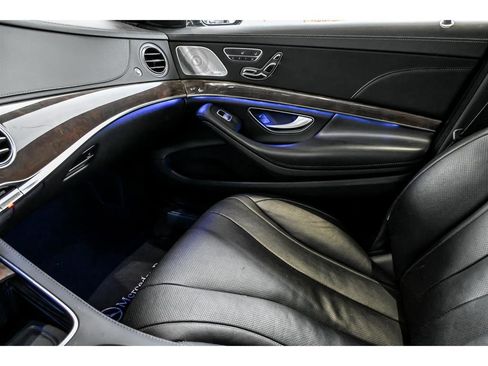 Used 2014 Mercedes-Benz S 550 Sedan image 24